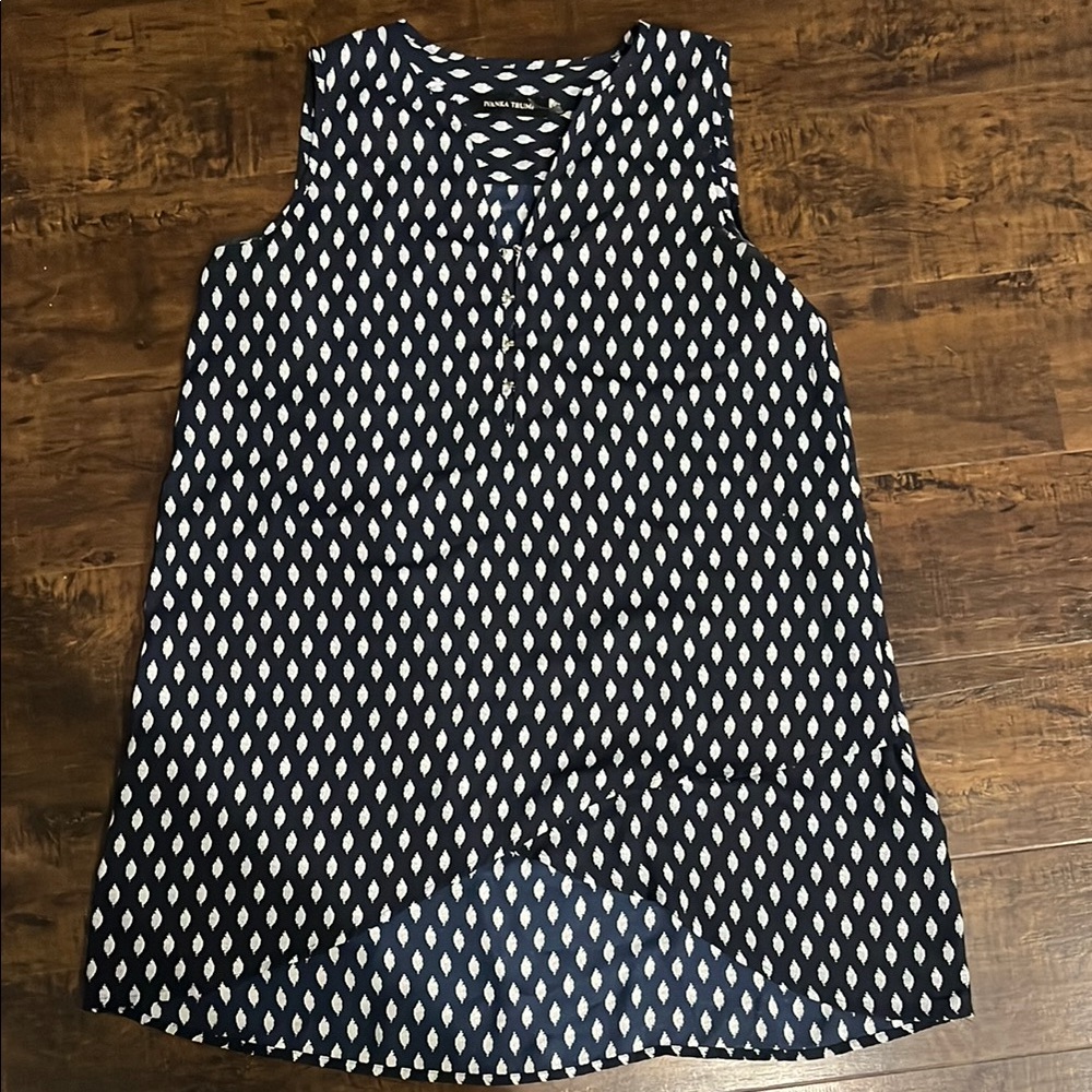 Navy and White Sleeveless Top